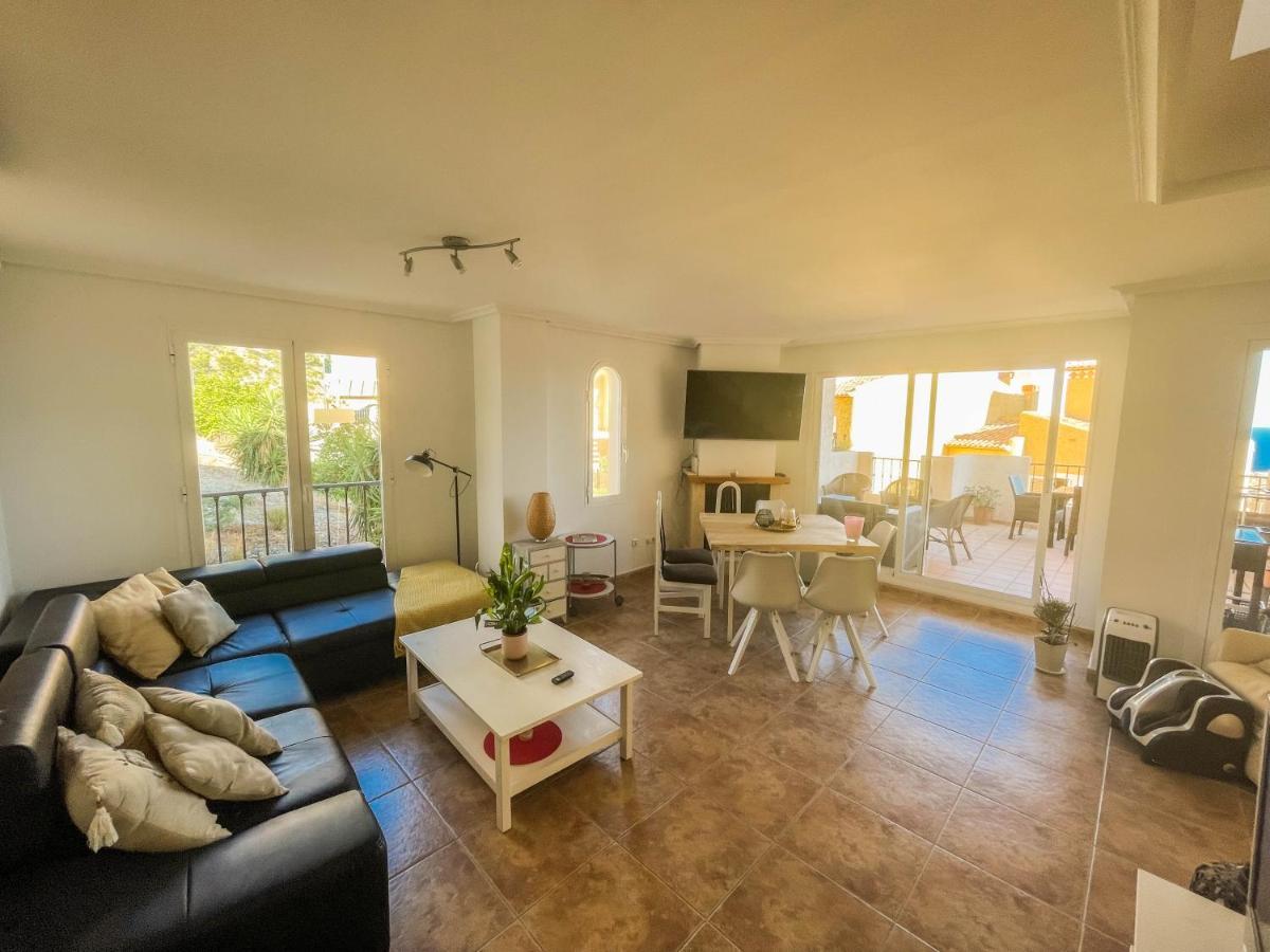 Charming Townhouse With Sea Views & Pool In Altea Βίλα Κάλπε Εξωτερικό φωτογραφία
