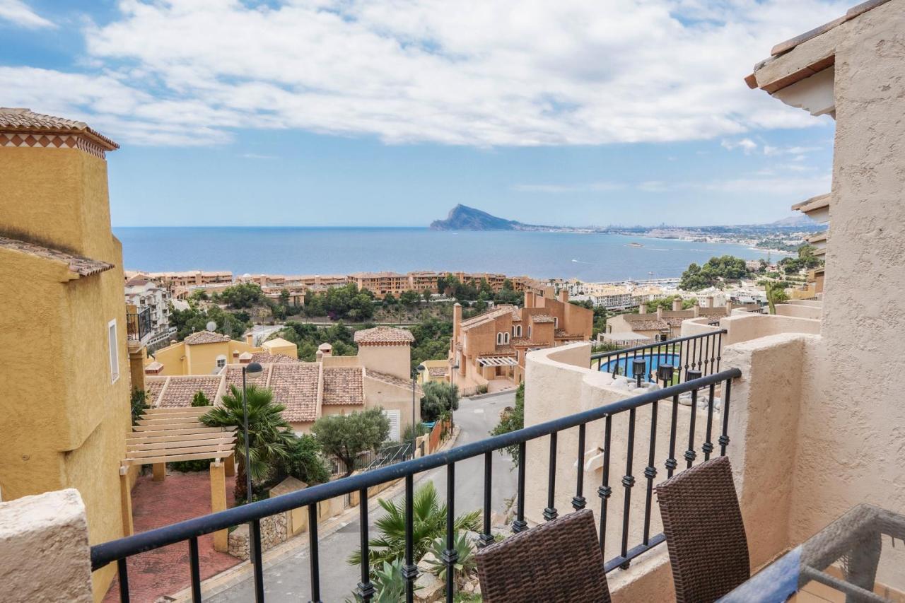 Charming Townhouse With Sea Views & Pool In Altea Βίλα Κάλπε Εξωτερικό φωτογραφία